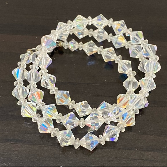 Vintage Clear Aurora Borealis AB Crystal  Diamond-shaped Beaded Necklace - Picture 5 of 11